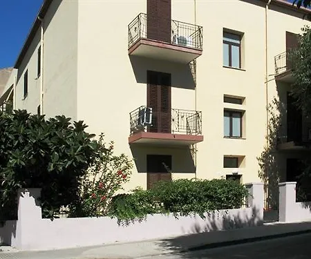 Couette-café Il Giardinetto 3*
