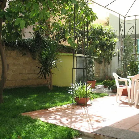 Couette-café Il Giardinetto 3*